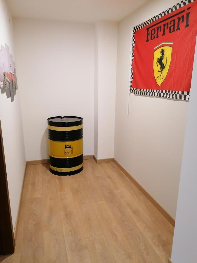 Ferrari Formula 1 Hotel Orio al Serio Exterior photo
